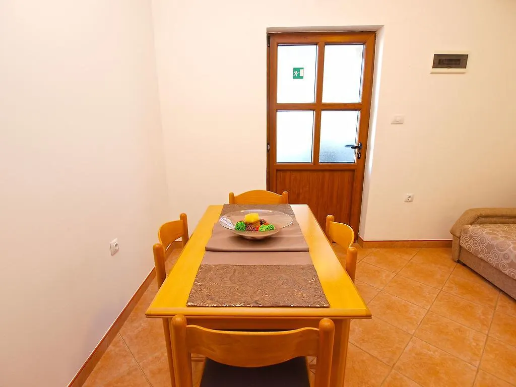 Apartment Claudio 1136 Galižana